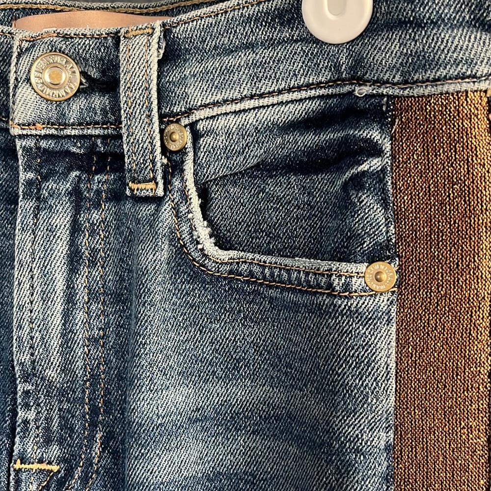 7 For All Mankind// Luxe Vintage• the high waisted ankle• size 24 - Picture 9 of 15